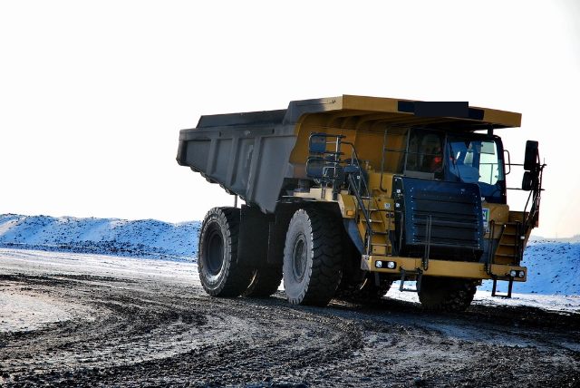 Mining haul truck